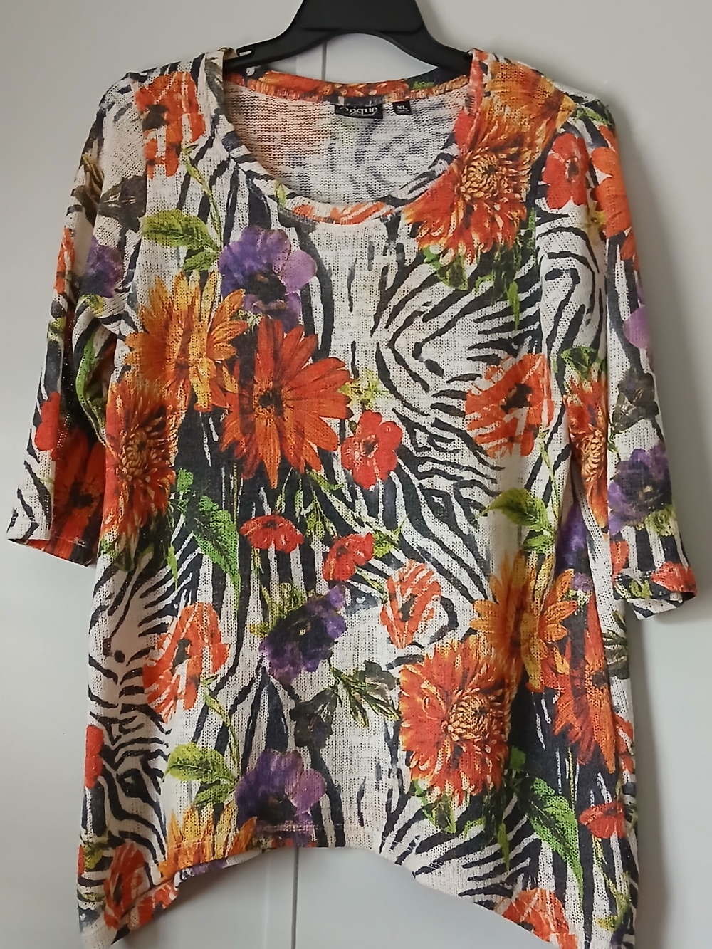 Onque Casuals Floral & Zebra Scoop Neck Tunic - Orange, Purple, Green